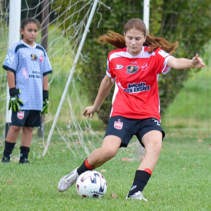 La Liga Regional inicia el Apertura Sub 15 femenino en Pig&uuml;&eacute;